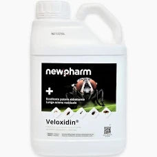 Insetticida per mosche, formiche, zecche e pulci Newpharm Veloxidin 5 lt